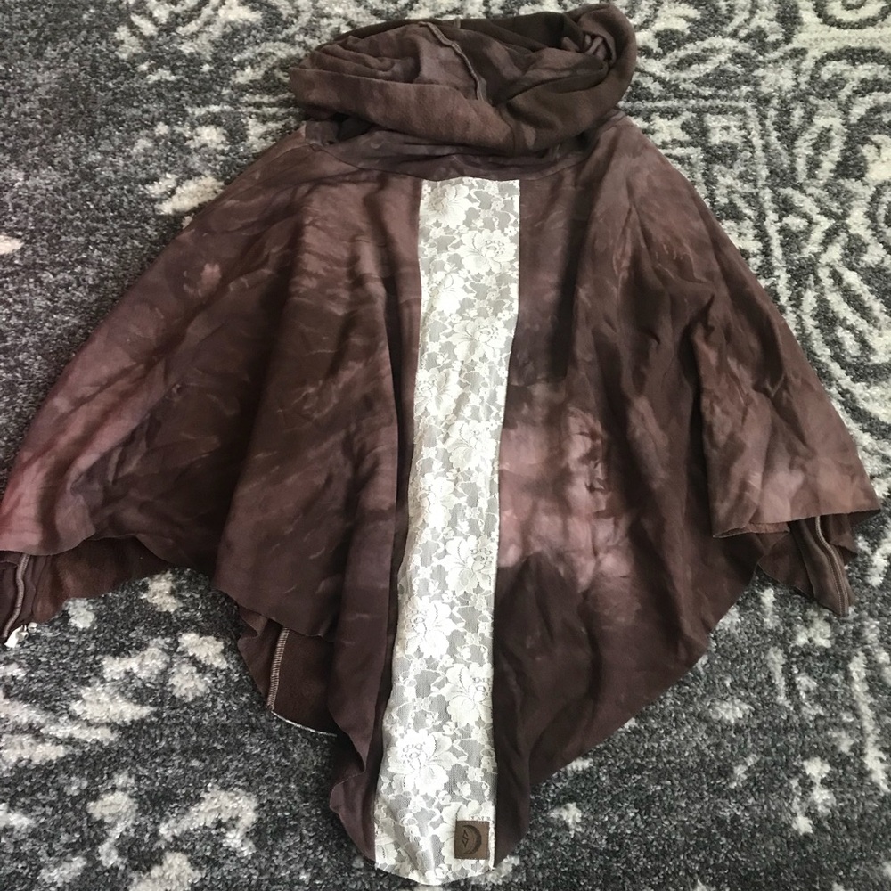 EUC - Sinew Moon - Discontinued Design - Poncho